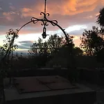 Casa La Carrubbazza Otel 2*