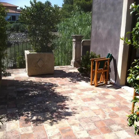 Casa La Carrubbazza